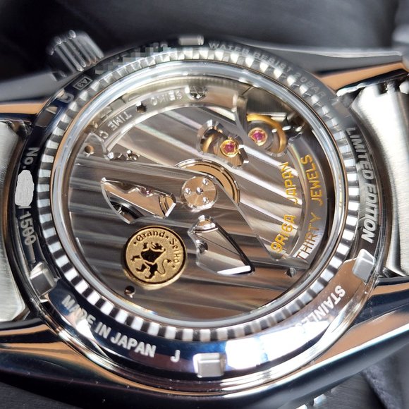 NEW 2022 GRAND SEIKO SPORTS SBGE275 LIMITED EDITION GMT WINTERS IN SHINSHU F/S - Picture 12 of 12